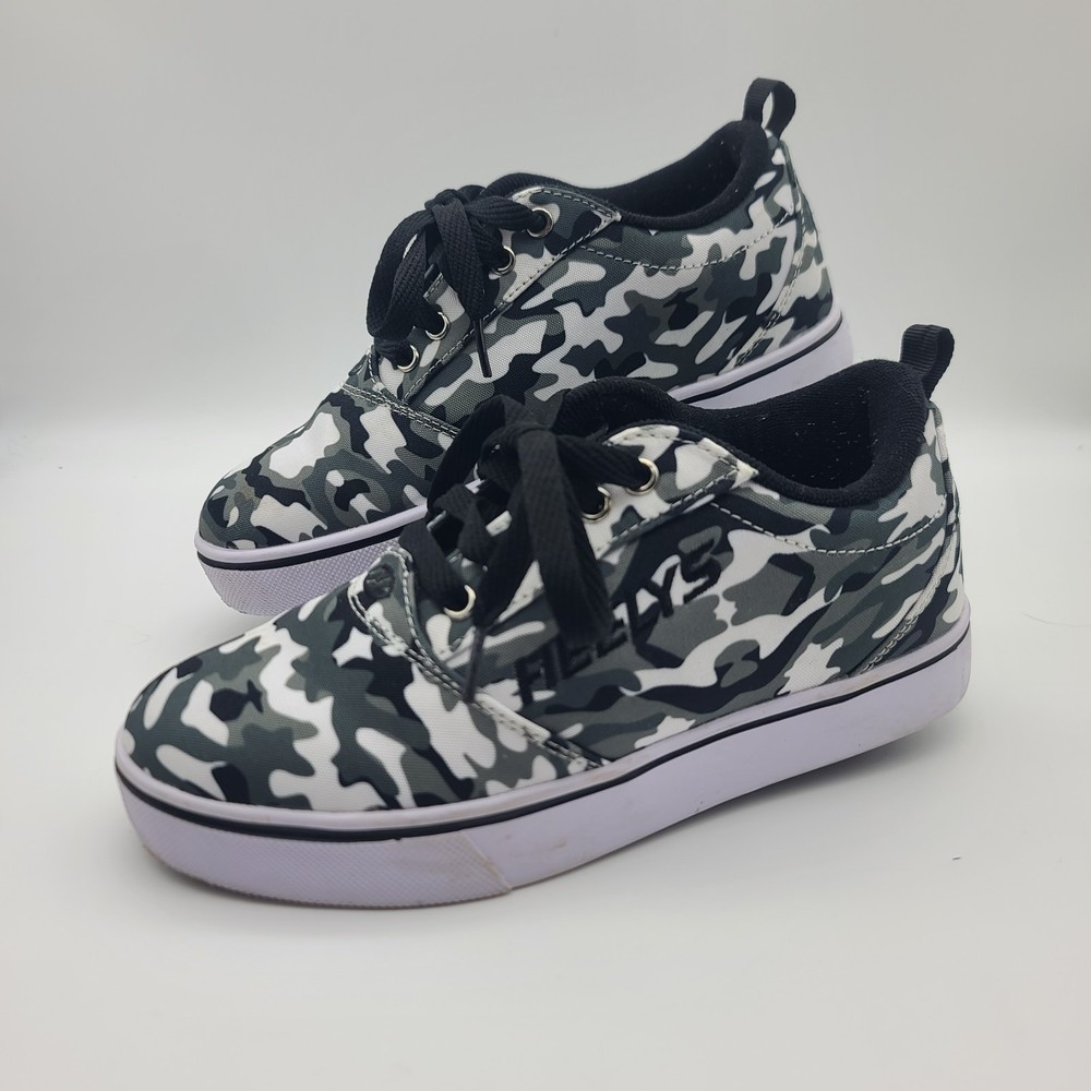 Heelys Pro 20 Youth 5 Camo Black Grey Canvas Skate Roller Skateboarding Wheels