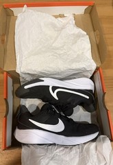 Kid’s Nike Star Runner 4 Next Nature SE Road Running Shoes — Size 11