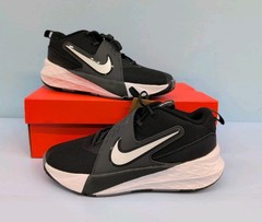 Nike Team Hustle D 12 Basket Ball Kids Shoes US 6Y Black White Anthracite