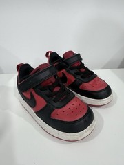 Nike Court Borough Low Boy Size7.5 Black Red Hook Loop Walking Shoes DV5457-600