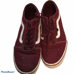 Vans Off The Wall Maroon And White Youth Size 61/2 Great condition