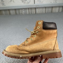 Timberland Boots Youth Size 6M Beige Leather Insulated Primaloft 200g 12909