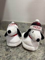 Peanuts Snoopy Slippers Kids By Schulz-Size M-13-1