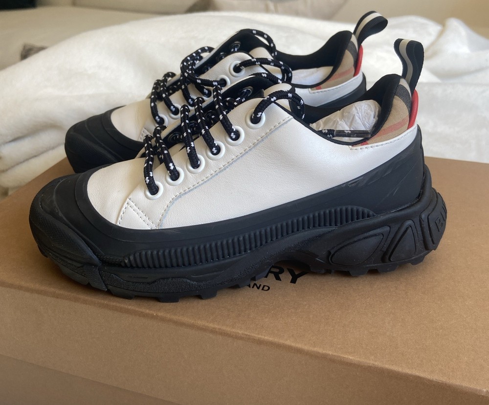 Burberry Sneaker C:K1 Mini Arthur 128343 / Euro Size 29 US 11.5 Kids