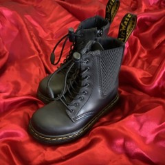 Dr. Martens 1460 HARPER T Black Leather Kids Combat Boots Lace Zip Size 8 US