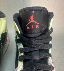 Air Jordan 1 Mid SE Stitched Swoosh Multi-Color Black Ivory Youth 6Y Sneakers