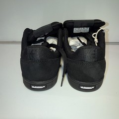 Etnies Marana Size 4
