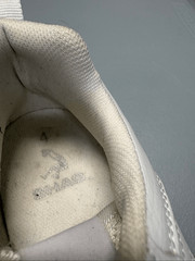 Shaq low-top sneakers size 4