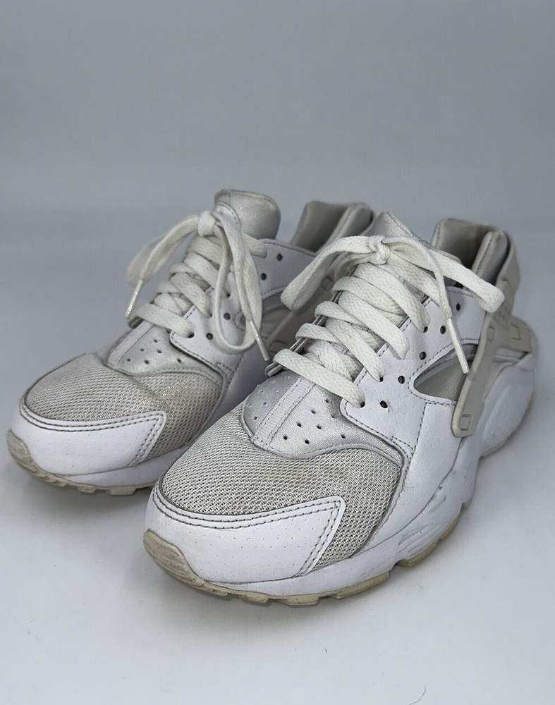 Youth Size 5.5Y White Nike Huarache Run (GS) Running Shoes 654275 110