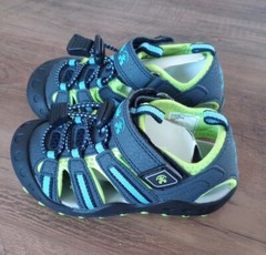 Kamik Boy’s Crab Closed Toe Waterproof Sandals Size:US7 Blue NIB
