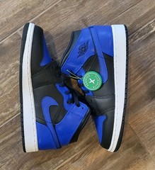Air Jordan 1 Mid Hyper Royal GS, Big kid 6 Youth, 7.5 Women’s