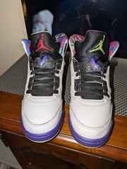 Size 7 (GS) – Jordan 5 Retro Mid Alternate Bel-Air