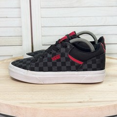 Vans Youth Seldan Checkerboard Skateboard Sneakers Black Red Size 2 Big Kid