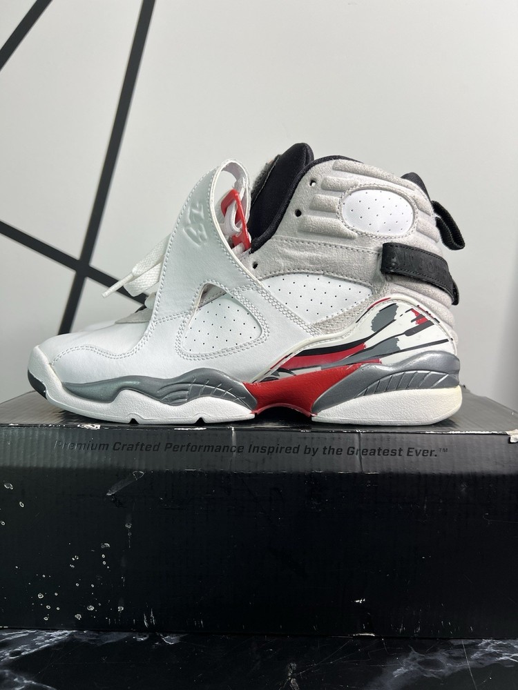 air jordan 8 retro ‘bugs bunny’ 2013 pair (GS) | size: 5.5Y