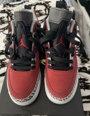Jordan Spizike Low GS Red Black Wolf Grey Elephant Print Athletic Shoes 5.5Y