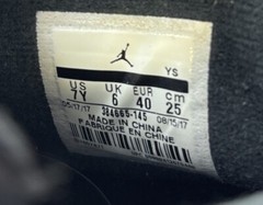Nike Air Jordan 6 Retro Gatorade Like Mike White & Orange 384665-145 Size 7Y