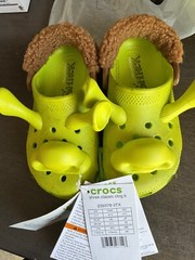 crocs shrek-Crocs Shrek 💚💚kids C11