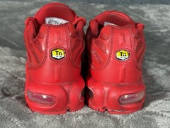 Nike Air Max Plus TN Triple Red Sneakers Shoes Big Kids Size 5.5Y (CQ9748-600)