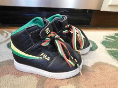 FILA Toddler sz 7 Black w/ Red Green Yellow Jamaica Colors Shoes Sneakers RARE!