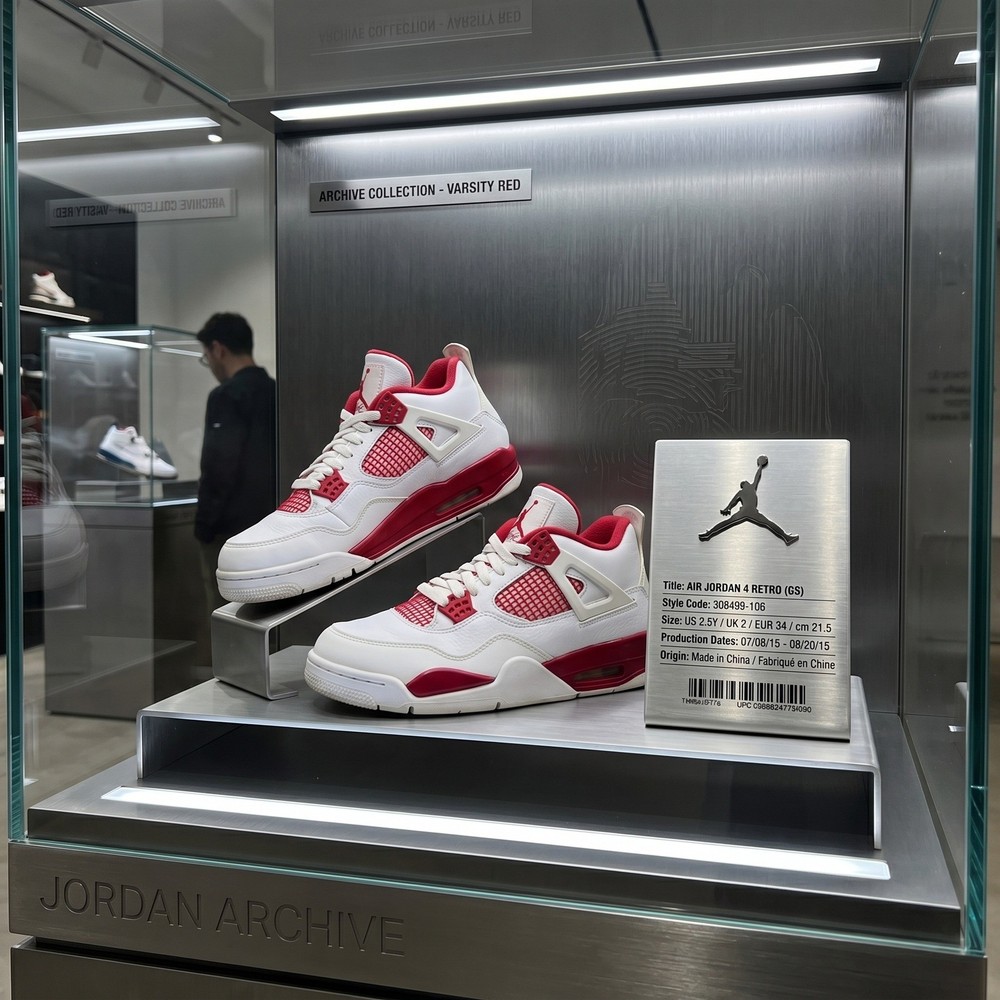 Jordan Air Jordan 4 Retro GS Alternate 89 308499-106 Size 2.5Y