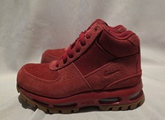 Nike Air Max Goadome ACG 311567-602 Red Suede Boots. Size Youth 5. NWB
