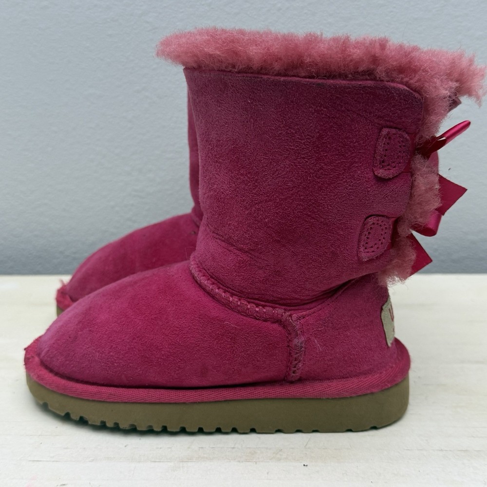 Ugg Pink Suede Bailey Bow Short Boots Size 9