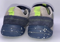 Merrell Kids Unisex M- Bare Steps Alpine Shoe Sneakers Size 2.5M