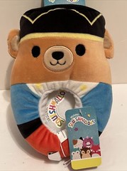Squishmallow Nutcracker Bear Holiday Slippers Kids Size 11-12 NEW Christmas A32