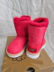 UGG Toddler Boots Bailey Button in Scarlet Color US Size 6, US Size 7