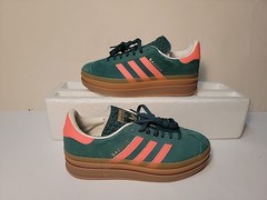 ADIDAS GAZELLE BOLD J (GS) PLATFORM GREEN/CORAL/WHITE JQ7408 SIZE: 6.5