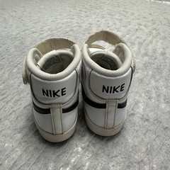 Nike Blazer MID ’77 Shoes White Black DA4087-100 Child Size 11.5C
