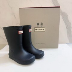 HUNTER First Classic Rain Boots Little Kid Boy’s Size 9 Navy Blue Rubber Boots