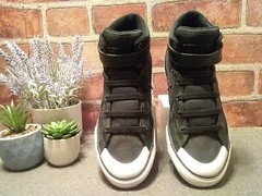 Converse All Star ☆ Junior Pro Blaze High Top w/ Strap Black Iridescent Trim (4)