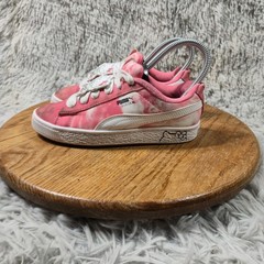 PUMA X Hello Kitty And Friends Suede Xl Pink Suede Girls 2.5C Lace Up Sneakers