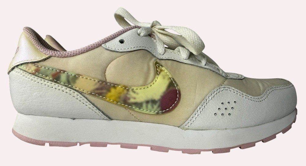 Nike MD Valiant Floral GS White Pink Youth 4Y Girls Sneakers
