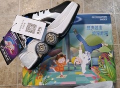 Deformation Parkour Shoes Four wheels Rounds of Running Shoes Roller Skates shoe