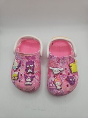 Crocs and Hello Kitty & Friends Kids Classic Clog with 8 Jibbitz Charms PINK C5