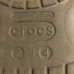 Crocs Camo Kids Clogs Size J2/J4 Color Green Camo Fabric Lined Dual Comfort