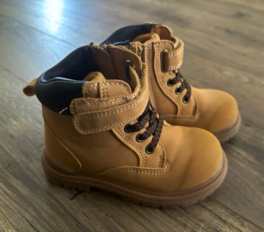Wonder Nation Tan Unisex Kids Ankle Bootie US 8 Lace-Up Round Toe Strap