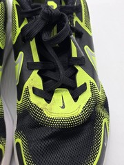 Nike Cosmic Runner Shoes Youth 5Y Black Running Sneakers HM4402-005 Damage