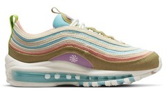 Nike Air Max 97 SE Copa Wheat Grass GS Size 5Y Sail Madder Root DQ4126 400