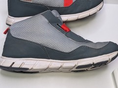 Tsukihoshi Slate Red Athletic Shoes Kids Size US 4 EUR 38 Hook Loop