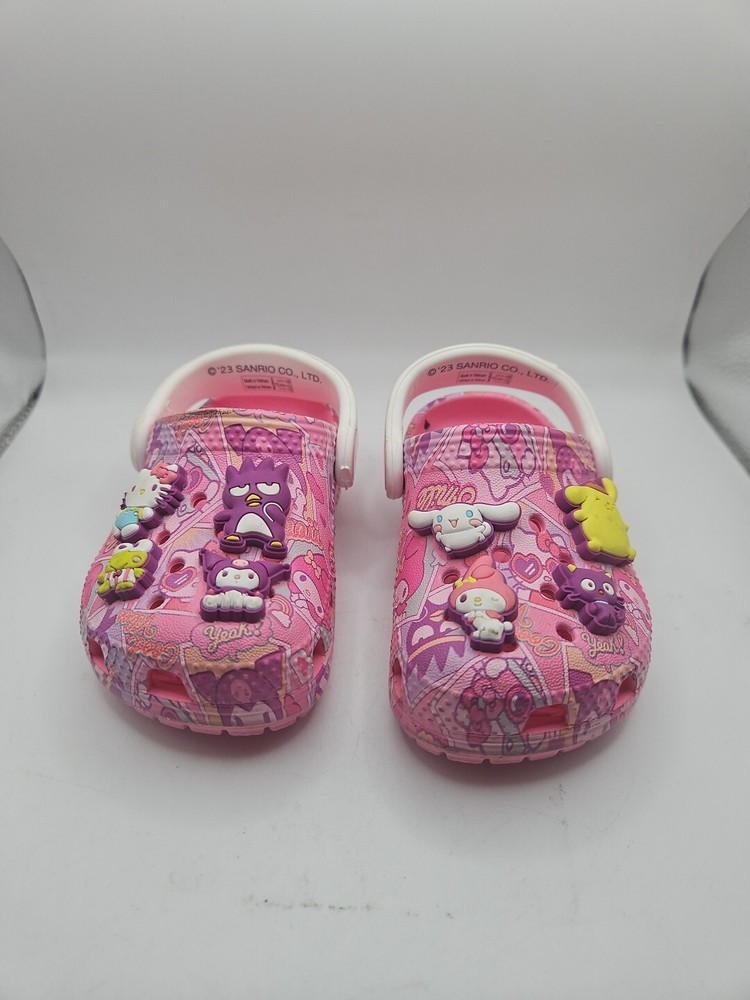 Crocs and Hello Kitty & Friends Kids Classic Clog with 8 Jibbitz Charms PINK C5