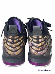 Nike LeBron XVII 17 GS Lakers EP Eggplant Youth Shoes Size 5Y BQ5594-004 EUC