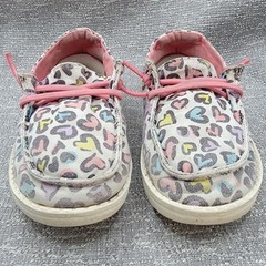 Hey Dude Wendy Youth White Leopard Size K10 Slip On Shoe