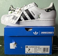 US Youth 7/Men’s 7/Women’s 8 – Minecraft x Adidas Superstar 2 J “Creeper” JQ8749