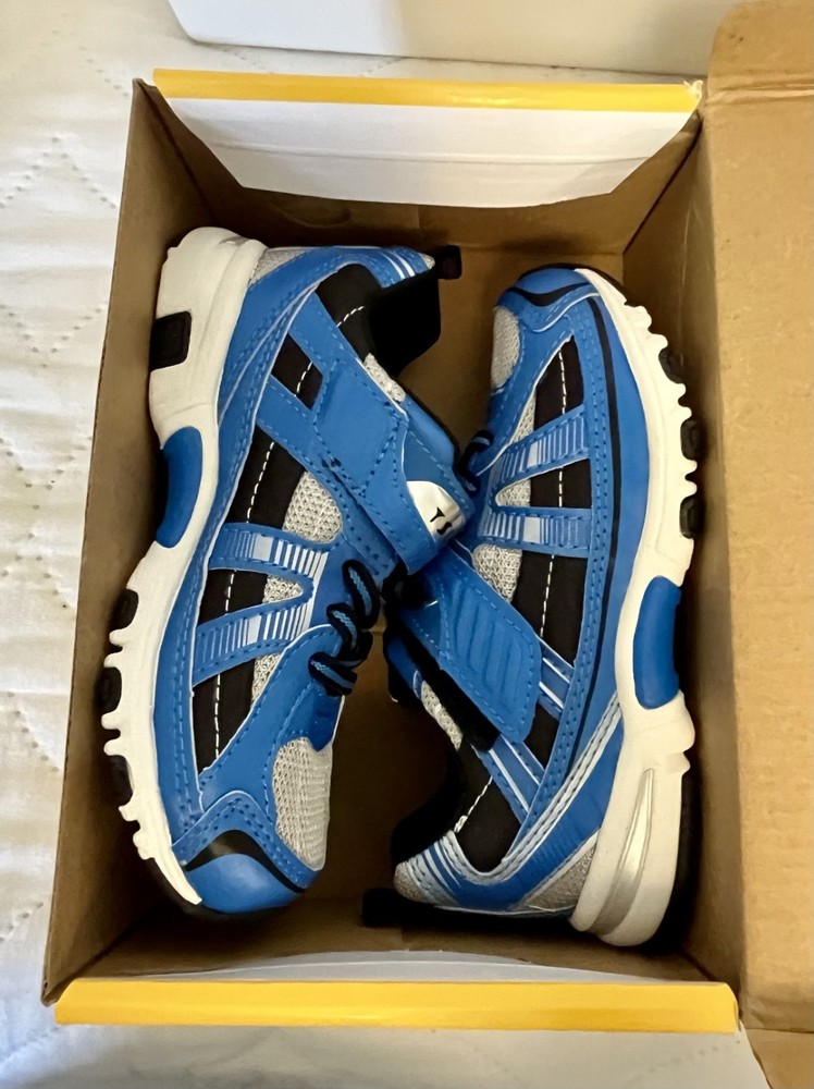 Child Size 10 1/2 Blue TSUKIHOSHI Storm Kids Shoes – Strap-Closure Sneakers new