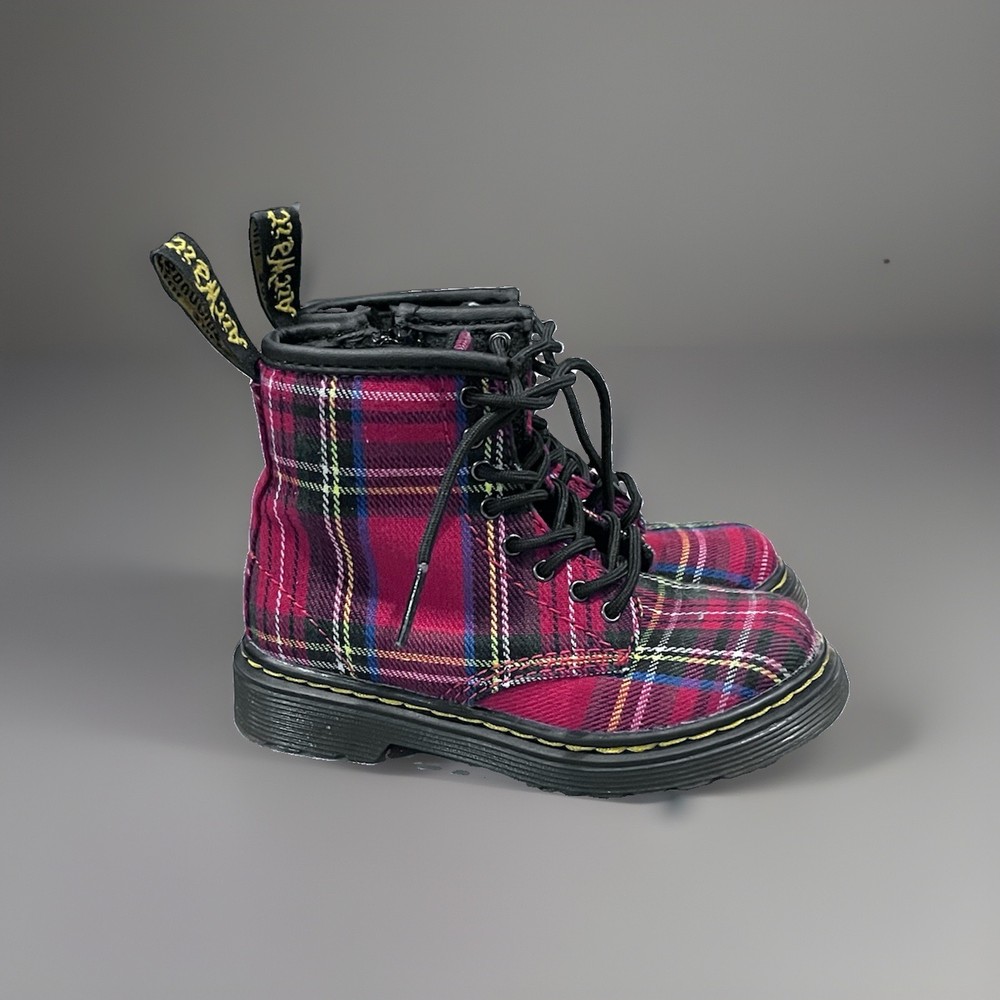 Dr. Martens Doc Kids 1460 Tartan Plaid Boots US 8 Little Kid EU 24 Side Zip