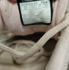 Fila Disruptor Light Pink Reflective Lace Up Kid’s Size 3.5