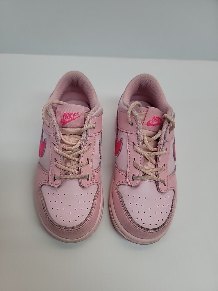 Nike Dunk Low Triple Pink Pre-school size 9C DH9761-600.